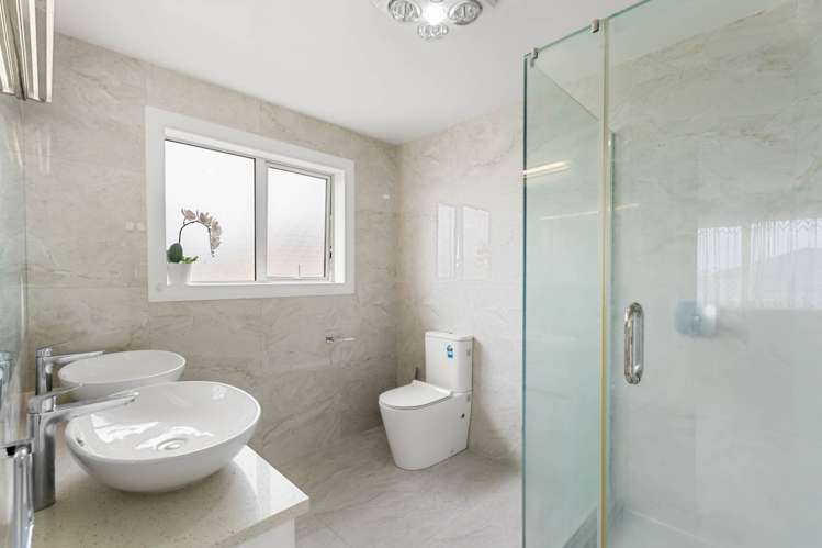 4 Carrygawley Road Flat Bush_23