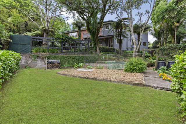 41 Bush Road Waiatarua_4