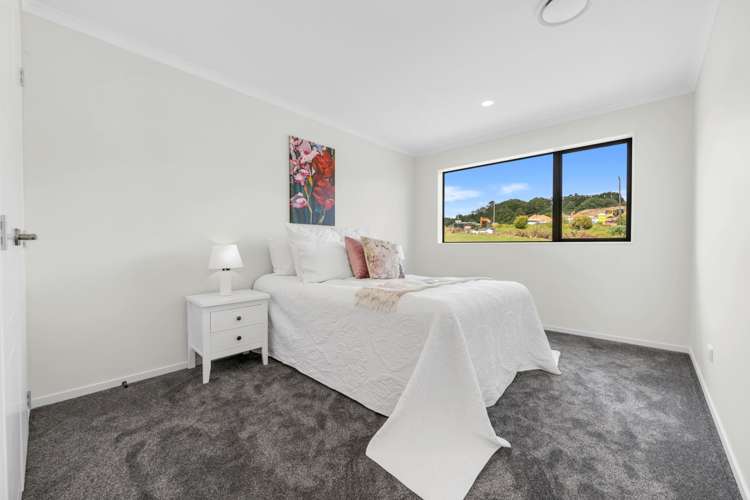 24 Ballyalton Crescent Flat Bush_26