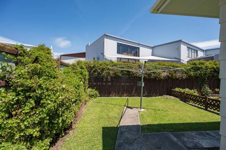 3/7 Parkers Road Tahunanui_17