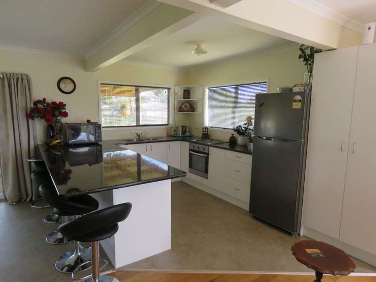 16 Weka Street Ahipara_5