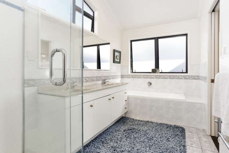 47 Pohutukawa Road Beachlands_10