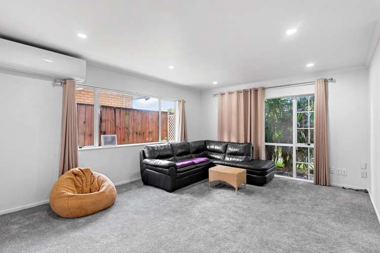 25 Speyside Crescent Flat Bush_5