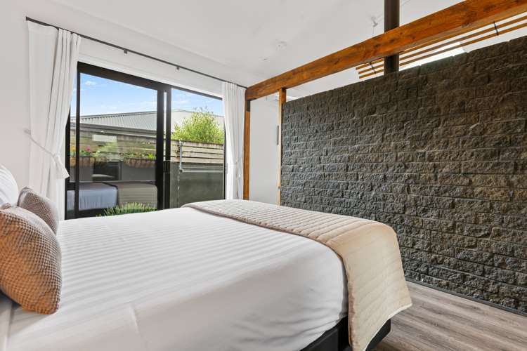 15a Barrett Road Whalers Gate_30