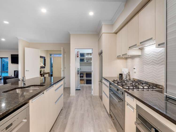 33 Oak Tree Lane_5