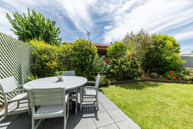 2/5 Forward Street Greenmeadows_3