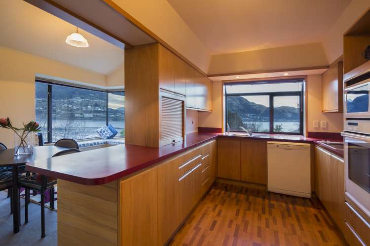 359 Peninsula Road Kelvin Heights_16