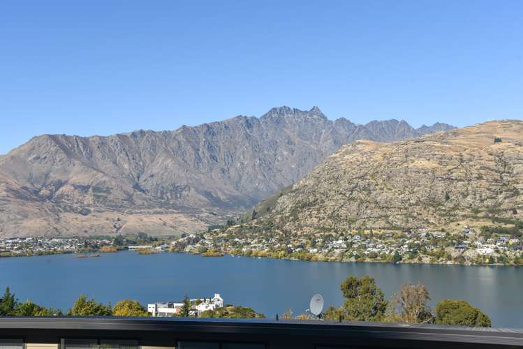26 Goldrush Way Queenstown_13