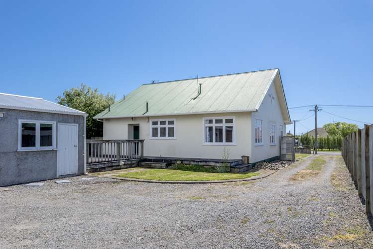 6 Queenwood Road Levin_15