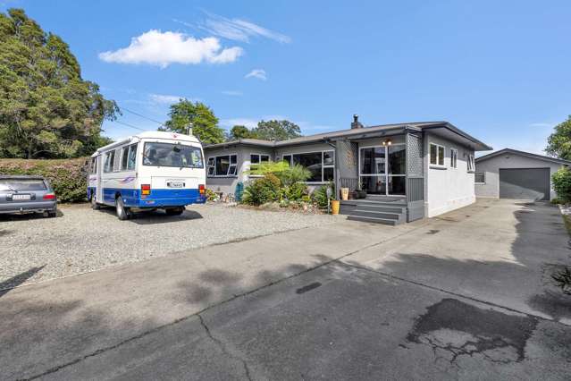 Superb Three Bedroom Oasis