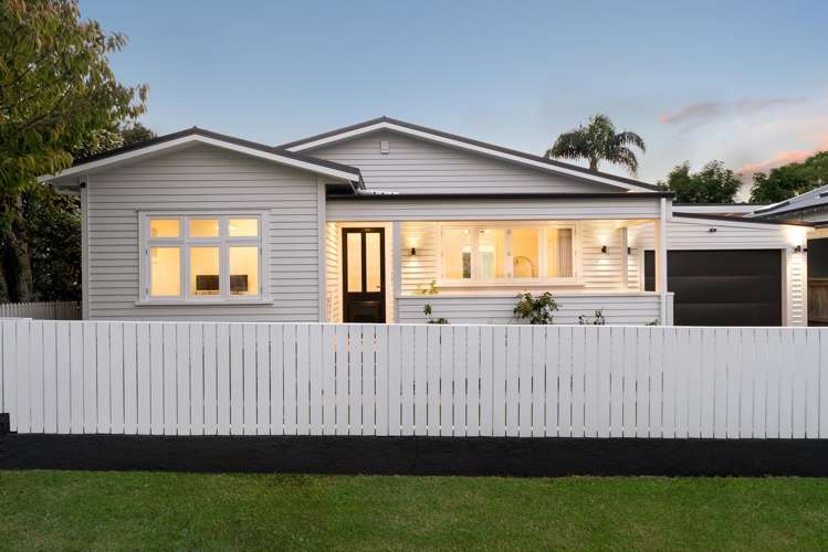 7 Huntingtree Avenue Sandringham_34