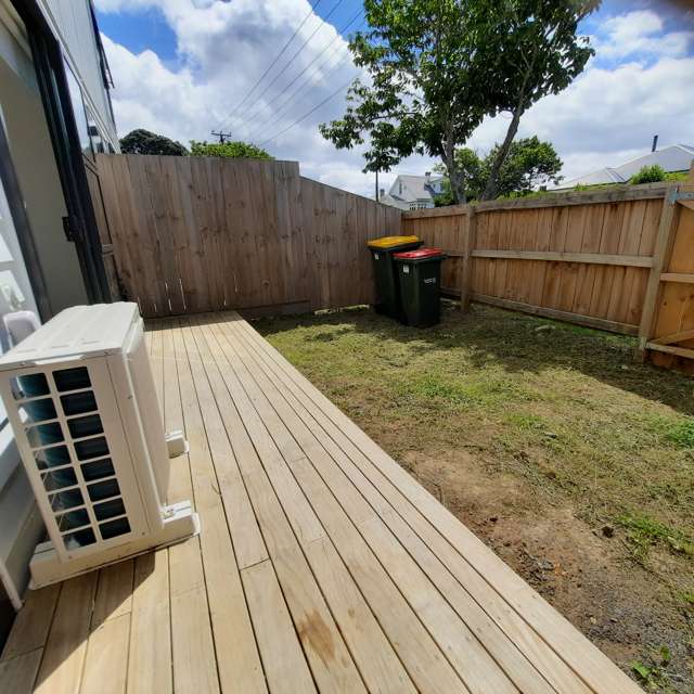 69b ASTLEY AVENUE New Lynn_4