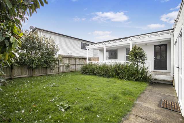 38 Avis Avenue Papatoetoe_1