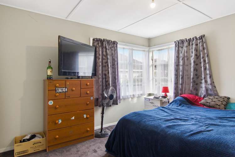 17 Bouverie Street Waimataitai_8