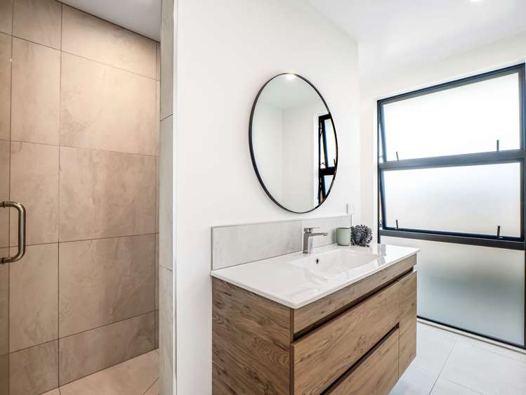 24 Whitehorn Drive Lincoln_21