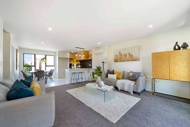 3/11 Sarona Avenue Glen Eden_1