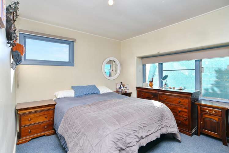 47 Batten Grove The Pines Beach_10