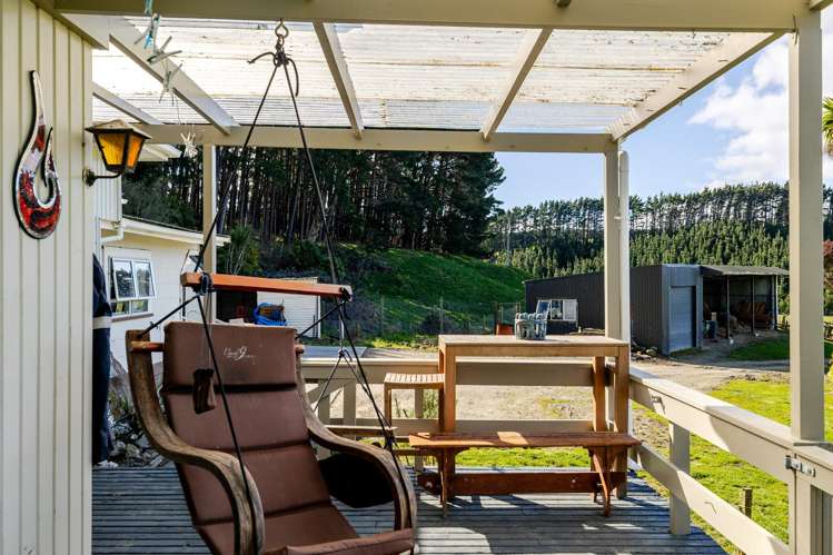 803 Range Road Pongaroa_12