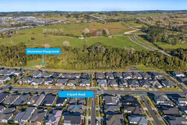 4 Spark Road Wainui_31