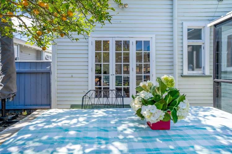 20 Walsh Road Westown_21