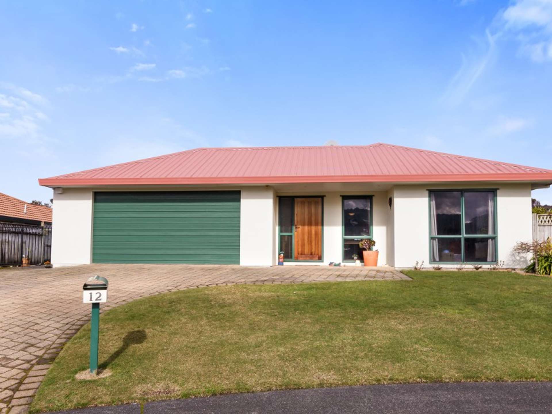 12 Hoyte Place Pukehangi_0