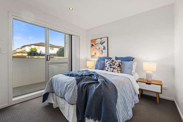 Must Sell! RANGI Zone & Walk to Mall
