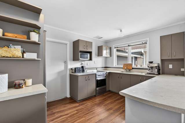 2/18 Armour Place Onekawa_1