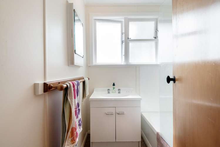 73 Greenslade Crescent Northcote_12