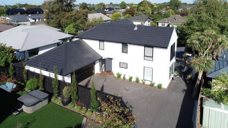 591 Madras Street Saint Albans_23