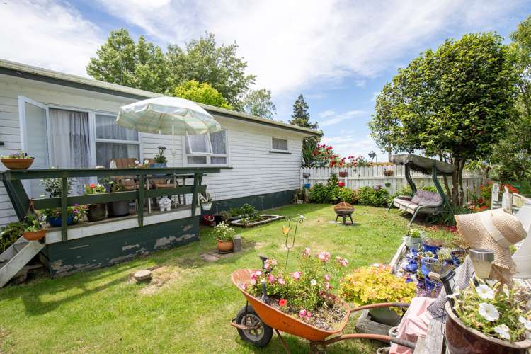 152 Ferry Road Kerepehi_14