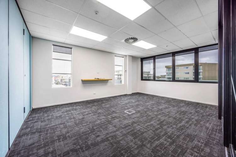 235 Broadway Newmarket_30