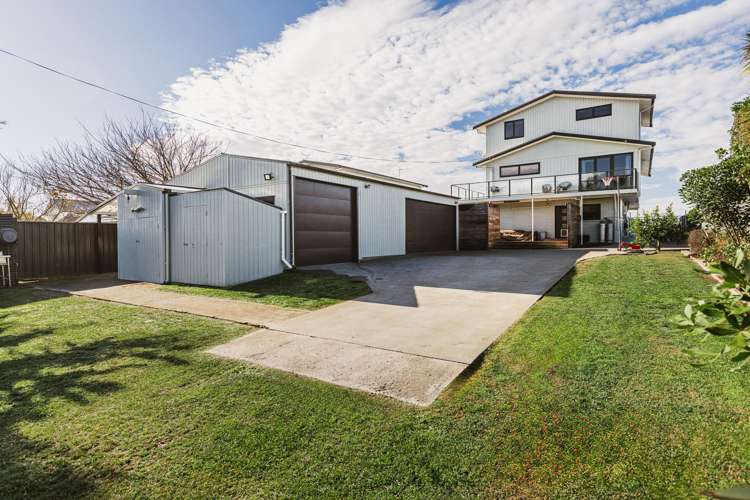 247 Whirinaki Road Bay View_23