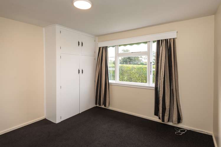 6 Travis Road Burwood_5