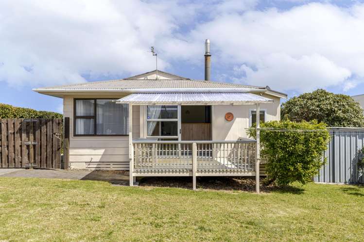 8 Silby Street Waitara_23