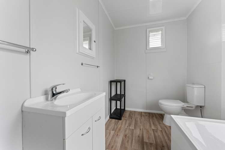 52 Sedcole Street Pahiatua_15