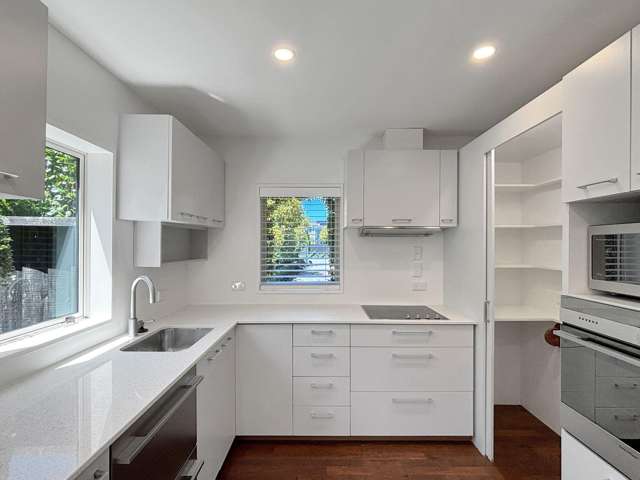 11A Aikmans Rd Merivale_3