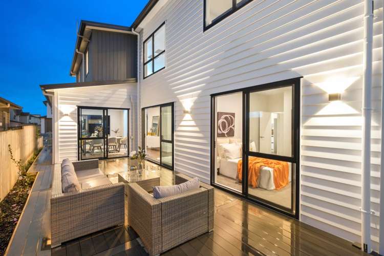 38 Kokowai Parade Hobsonville_19