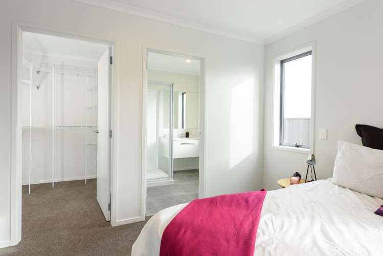 10 Te Ranga Memorial Drive Pyes Pa_11