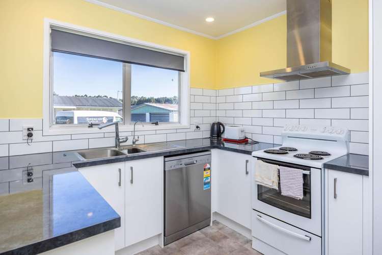 16 Blundell Place Huntly_7