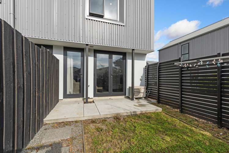 1/32 Frederick Street Waltham_12