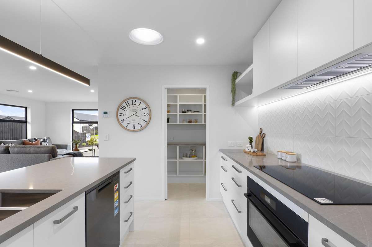 60 Halpin Drive_4
