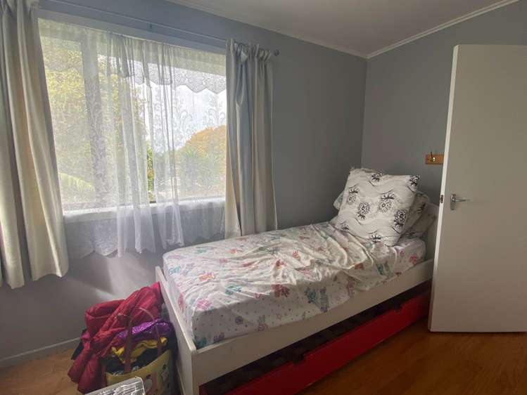 48 Hobart Crescent Wattle Downs_10