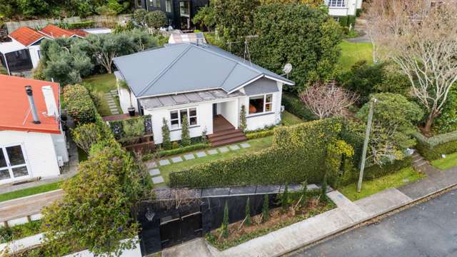15 Bracken Street New Plymouth_1