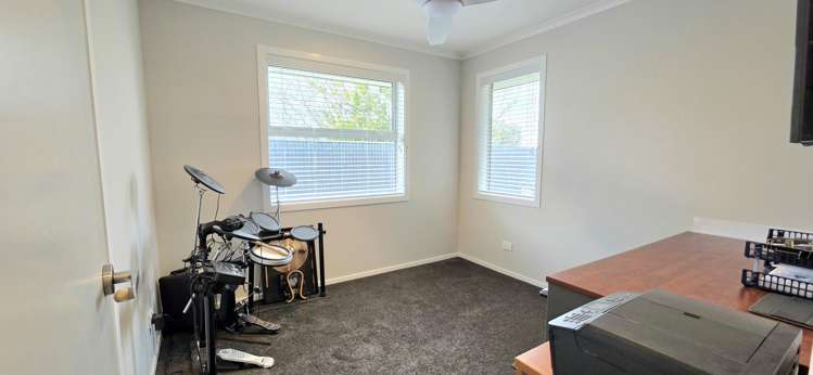 50 Bredins Line Marton_11