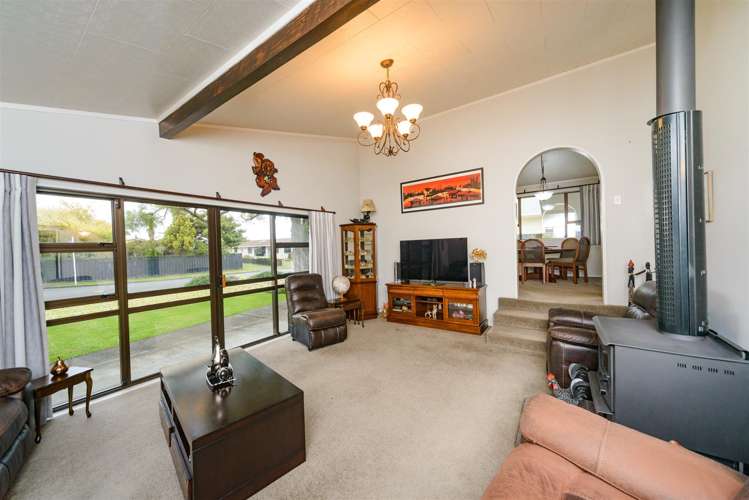 14 Aitken Street Bulls_8