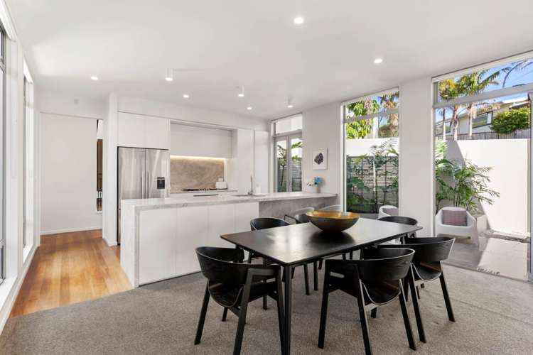 54a Penzance Road Mairangi Bay_42