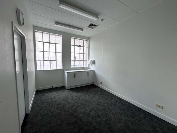 67 Princes Street Dunedin Central_2