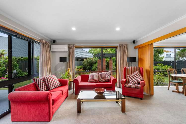 14 Brockhall Lane Avonhead_2