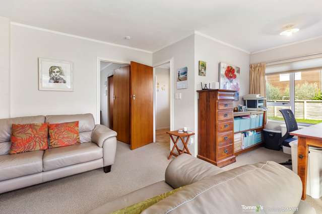 10/154 Onepu Road Lyall Bay_1