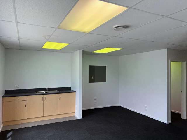 4/114 Sawyers Arms Road Papanui_4